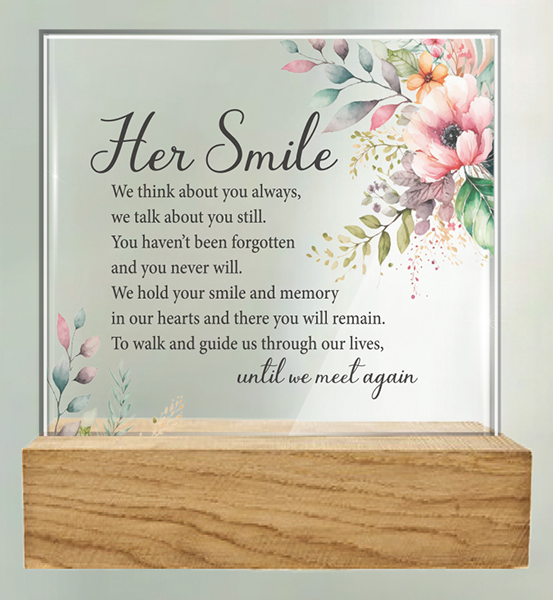 Glass Plaque/Wood Base/Her Smile  (32426)