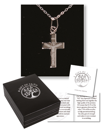 Sterling Silver Cross & Chain/Gift Boxed   (69104)